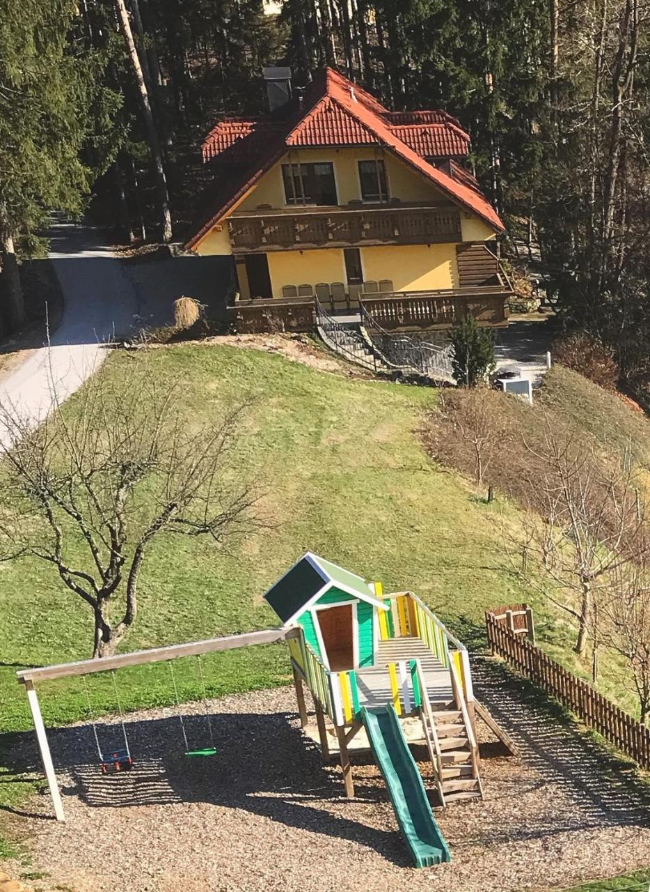 Country House Apat Sostanj Dış mekan fotoğraf